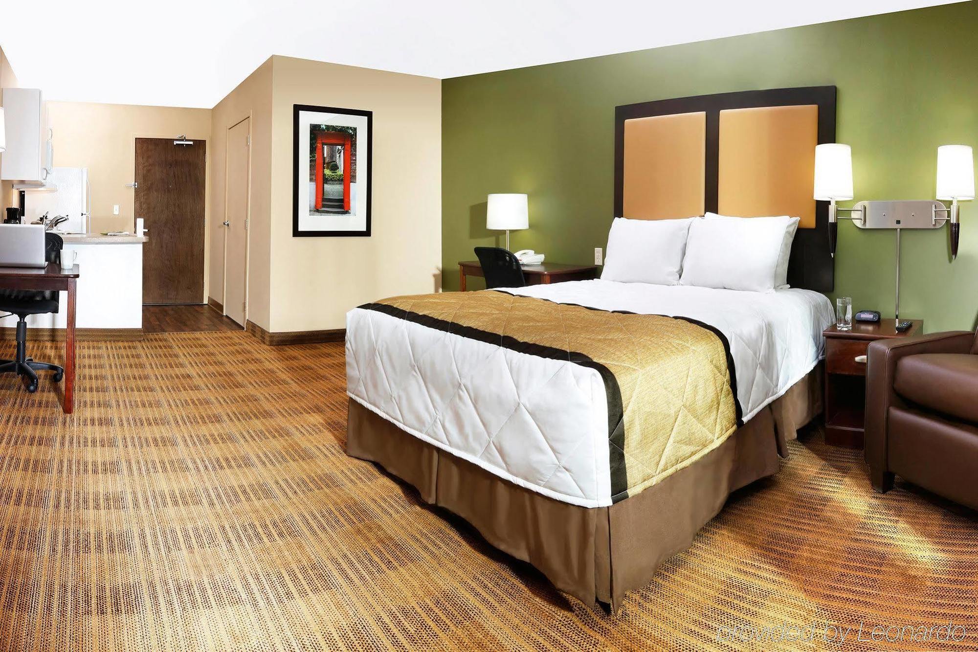 Extended Stay America Select Suites - Detroit - Roseville Buitenkant foto